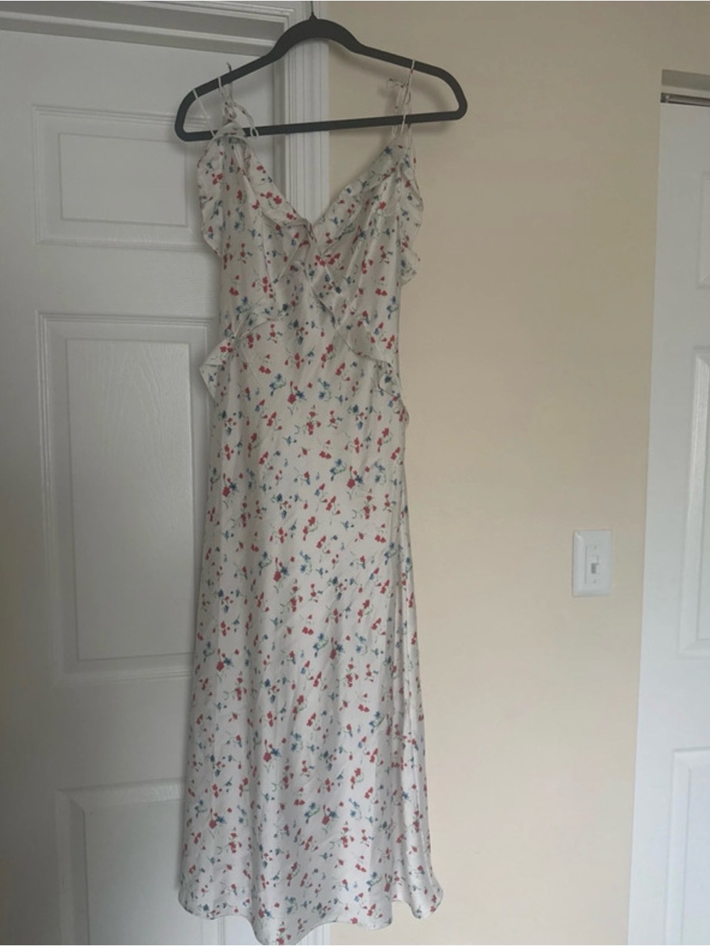 Anthropology- Bardot Olea Floral Ruffle Maxi Dress